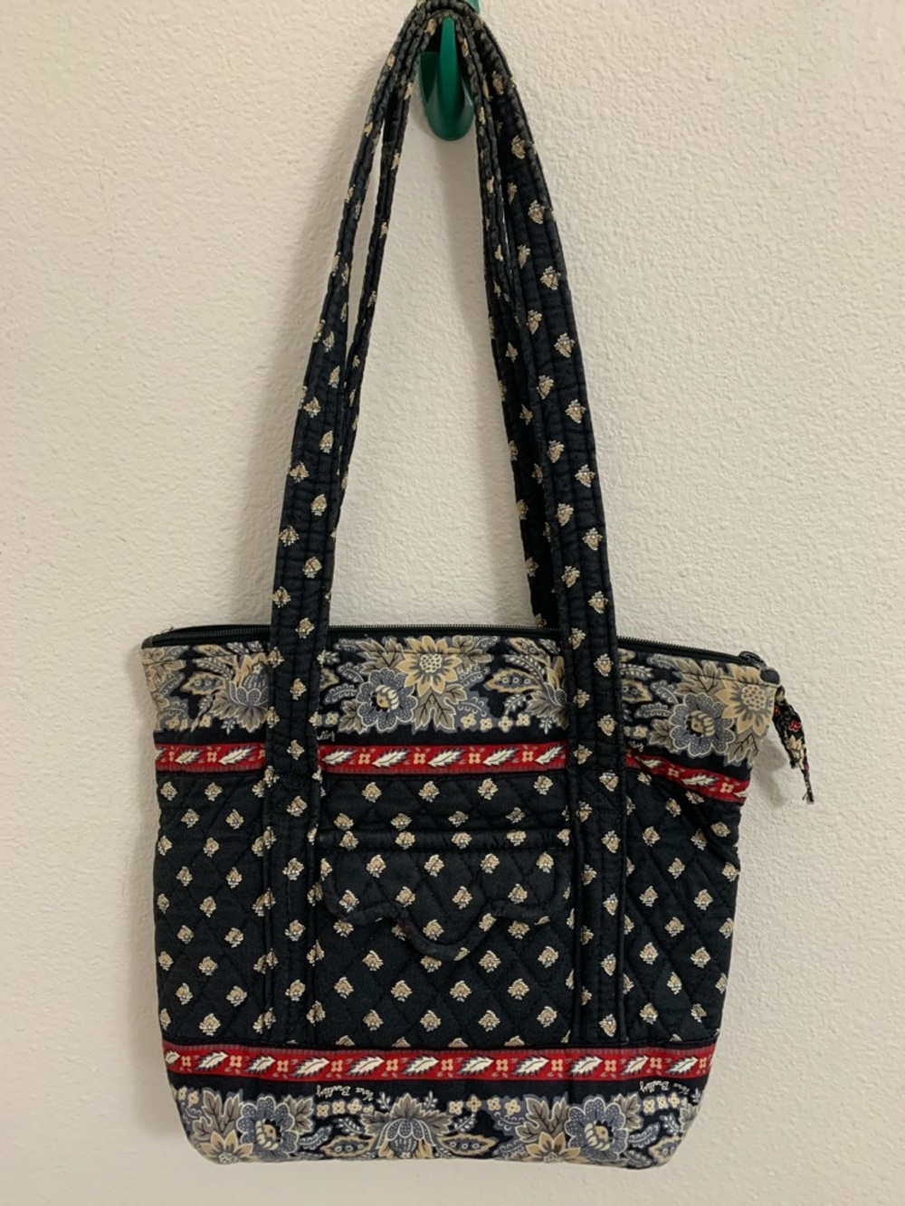 Vera Bradley Quilted Floral Tote in Navy, Red, and Cream Retired bag Vintage